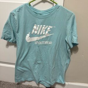 Nike sportswear T-shirt men’s large